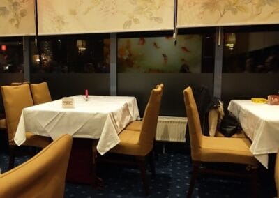 Restaurant Pavillon - gemütliche Tische