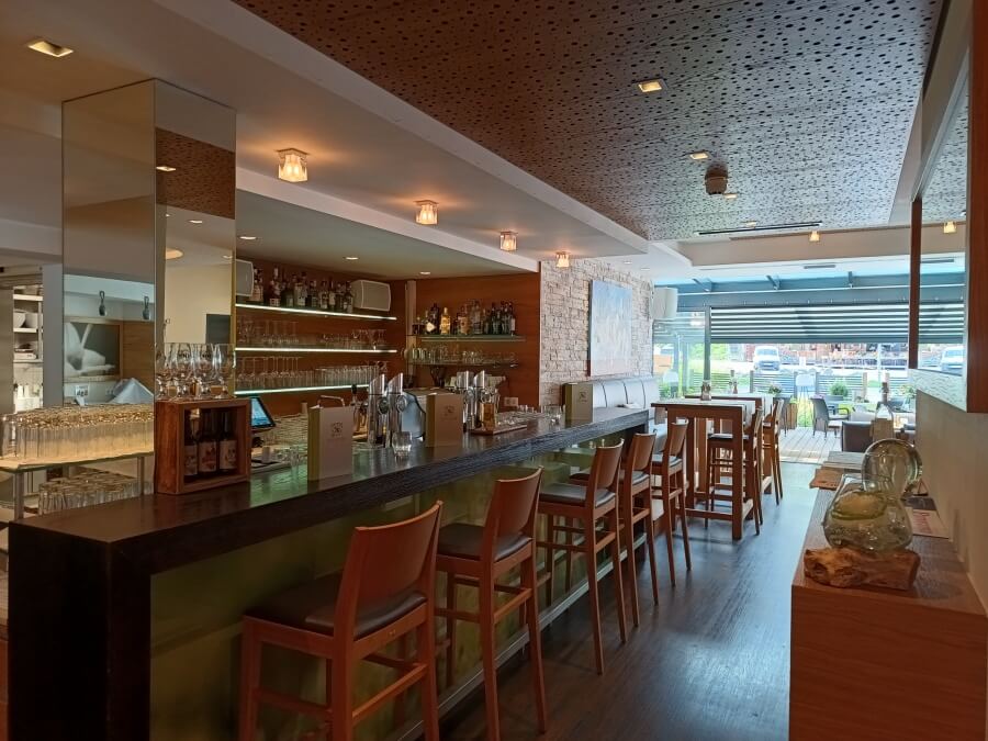 Hotel Holunderhof - gemütliche, großzügige Bar