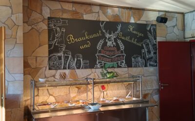 Brauner Hirsch Sophienhof: Unser Sonntagsausflug mit Buffet und Stierbergsteich-Runde