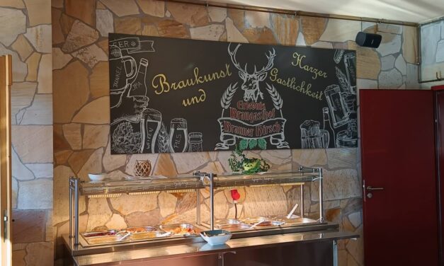 Brauner Hirsch Sophienhof: Unser Sonntagsausflug mit Buffet und Stierbergsteich-Runde